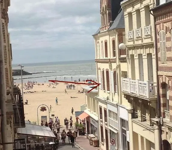 Pavillon De La 滨海图维列